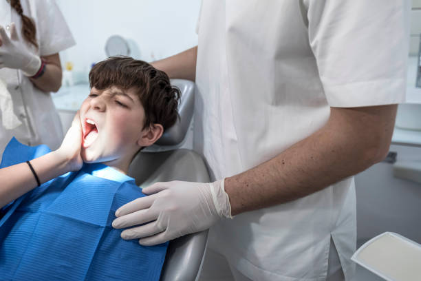 Best Dental Abscess Treatment in Lake Bluff, IL